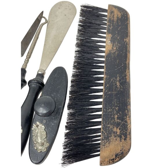 Victorian Vanity 6 PC Set Wood Ornate Decorated Nail Tools Shoe Horn Button Hook - Picture 3 of 12